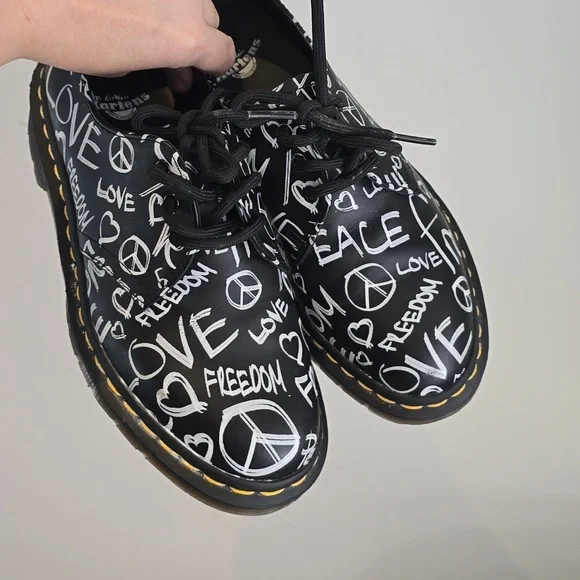 Dr.Martens 1461 Script Peace Love Freedom Black Oxford Shoes - Picture 3 of 11